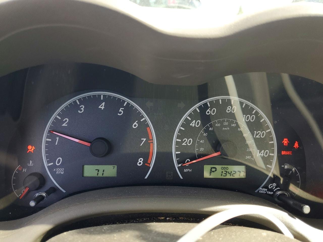 2010 TOYOTA COROLLA LE photo 17