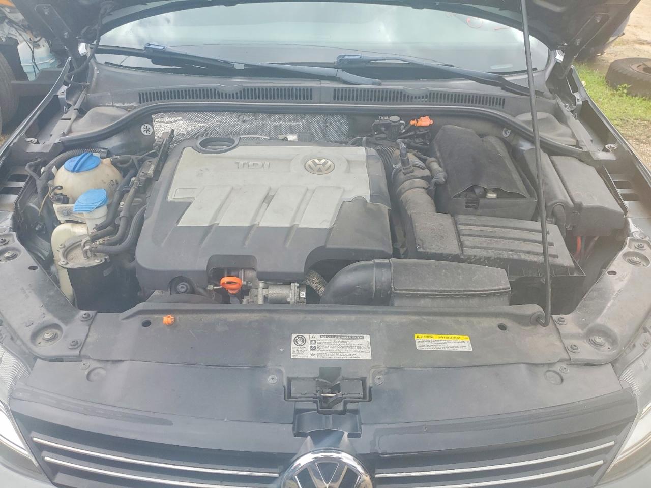 2013 VOLKSWAGEN JETTA TDI photo 31