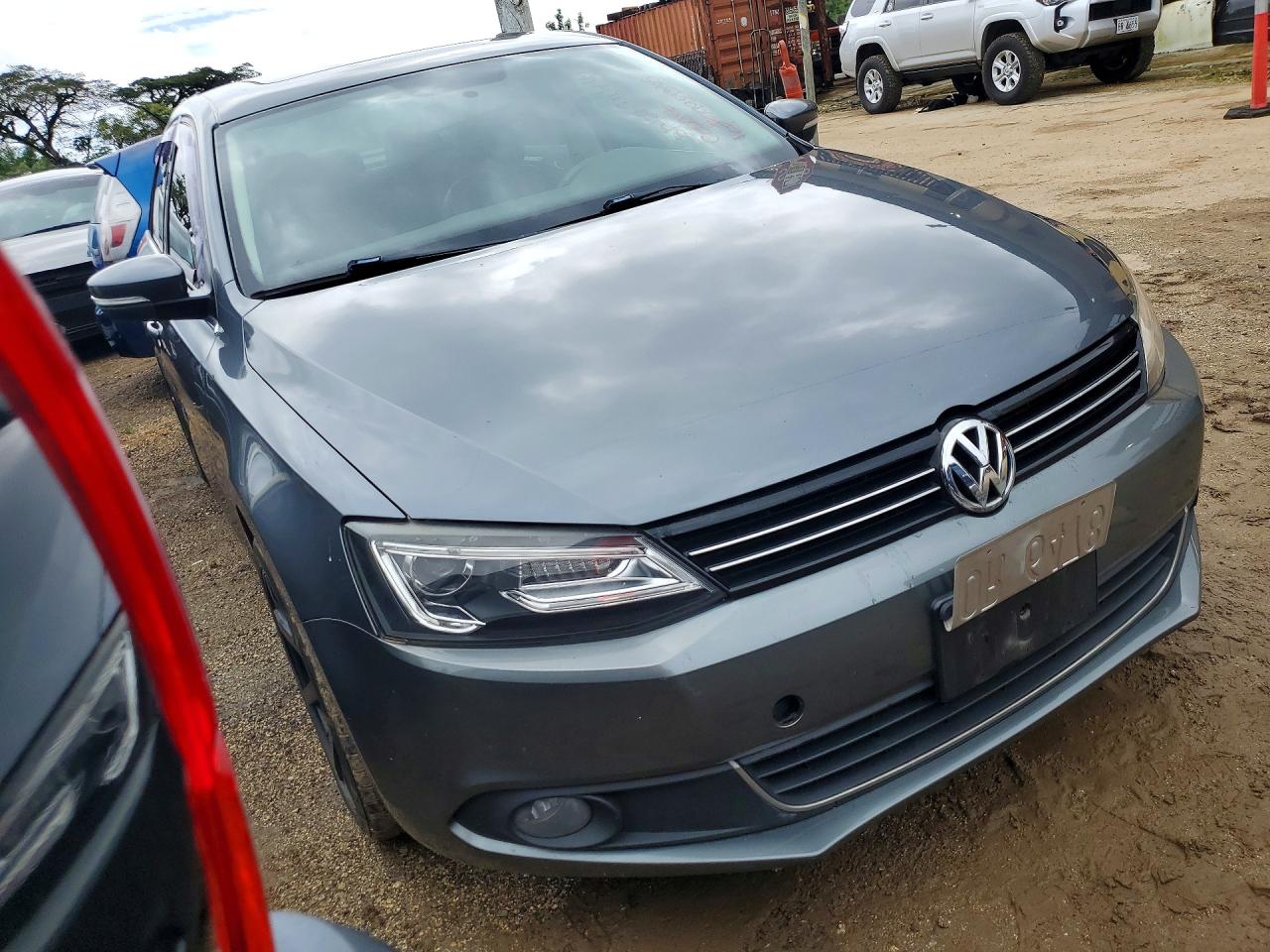 2013 VOLKSWAGEN JETTA TDI photo 10
