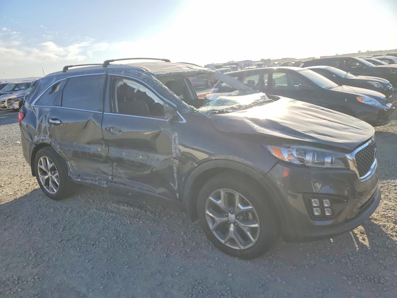 2016 KIA SORENTO LX photo 7