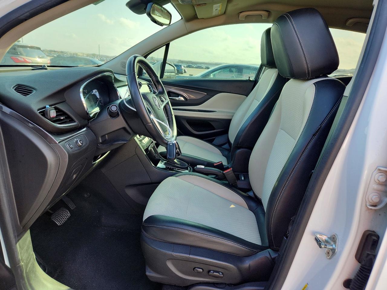 2019 BUICK ENCORE PREFERRED photo 13
