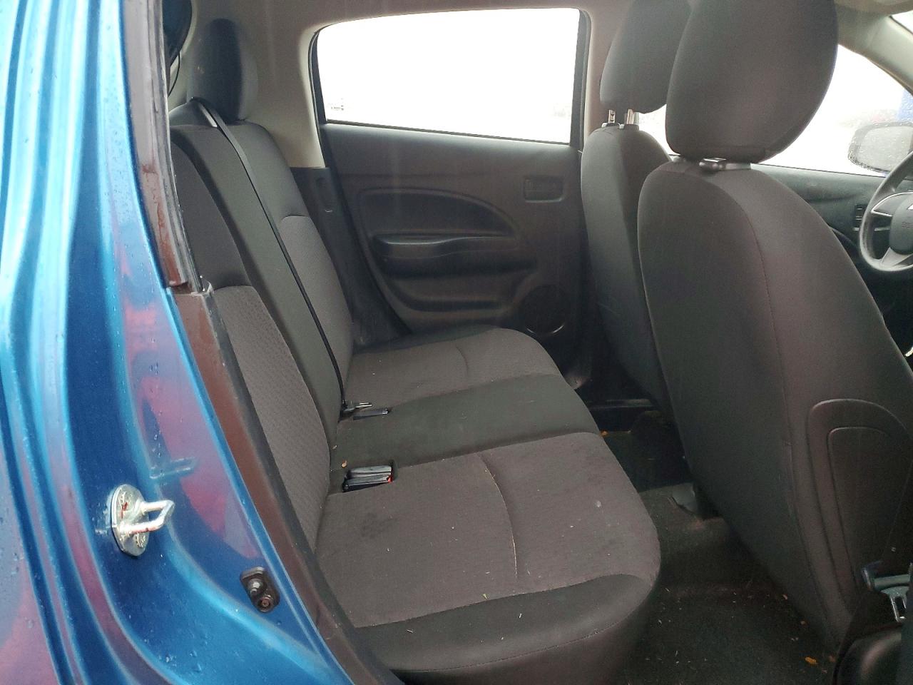 2017 MITSUBISHI MIRAGE ES photo 10