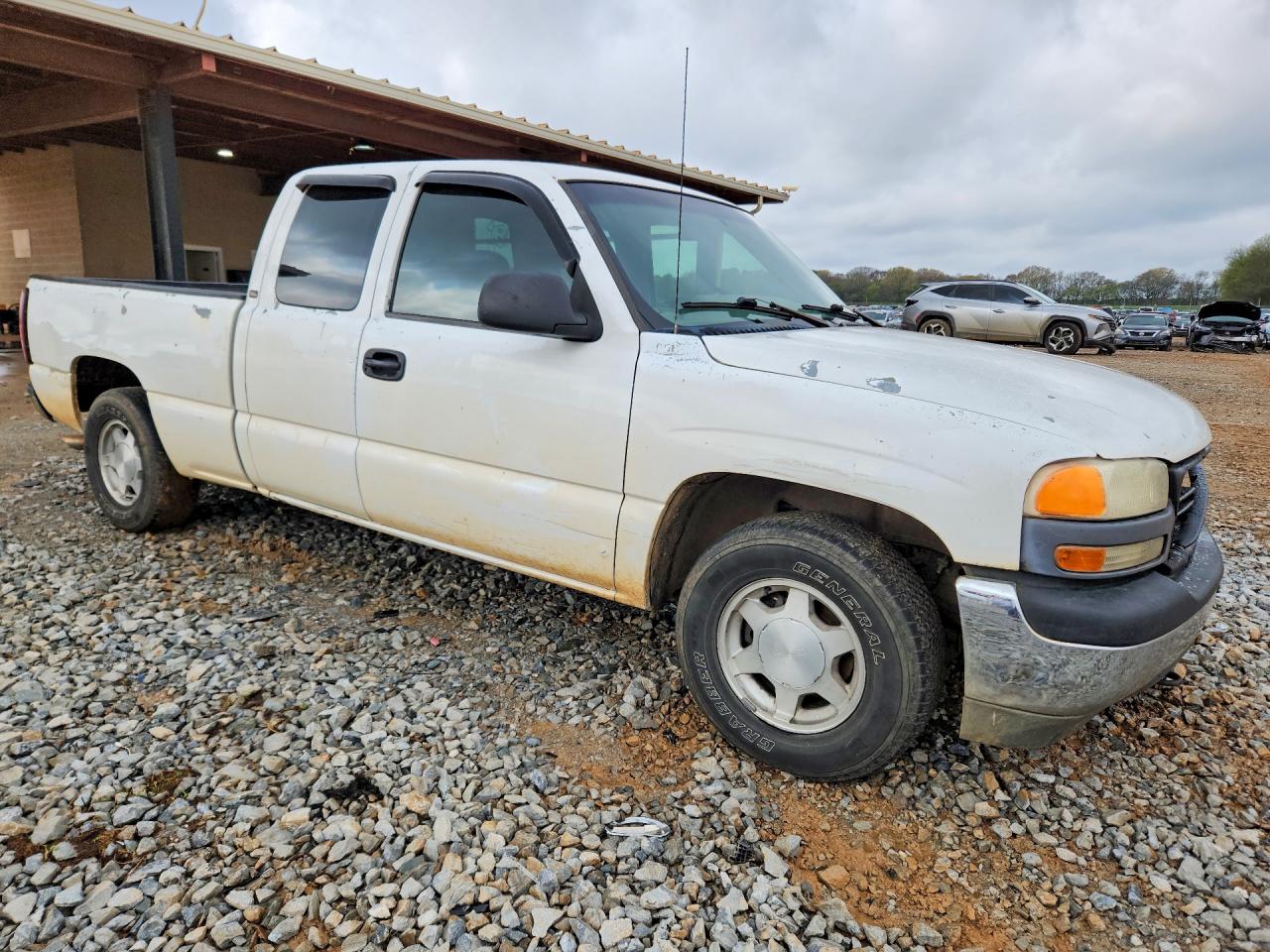 2001 GMC NEW SIERRA C1500 photo 4