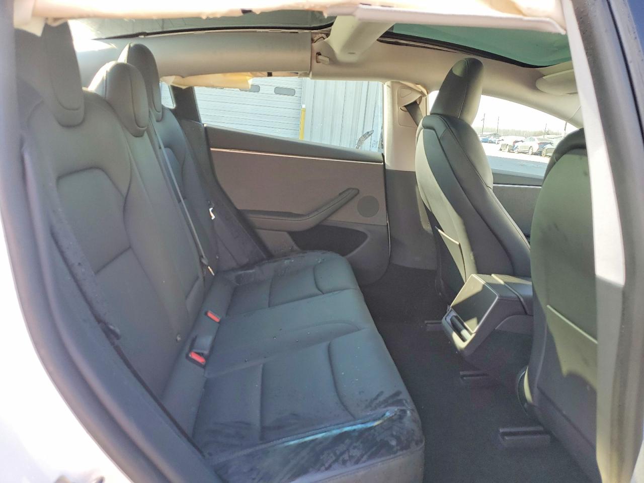 2024 TESLA MODEL 3 photo 10