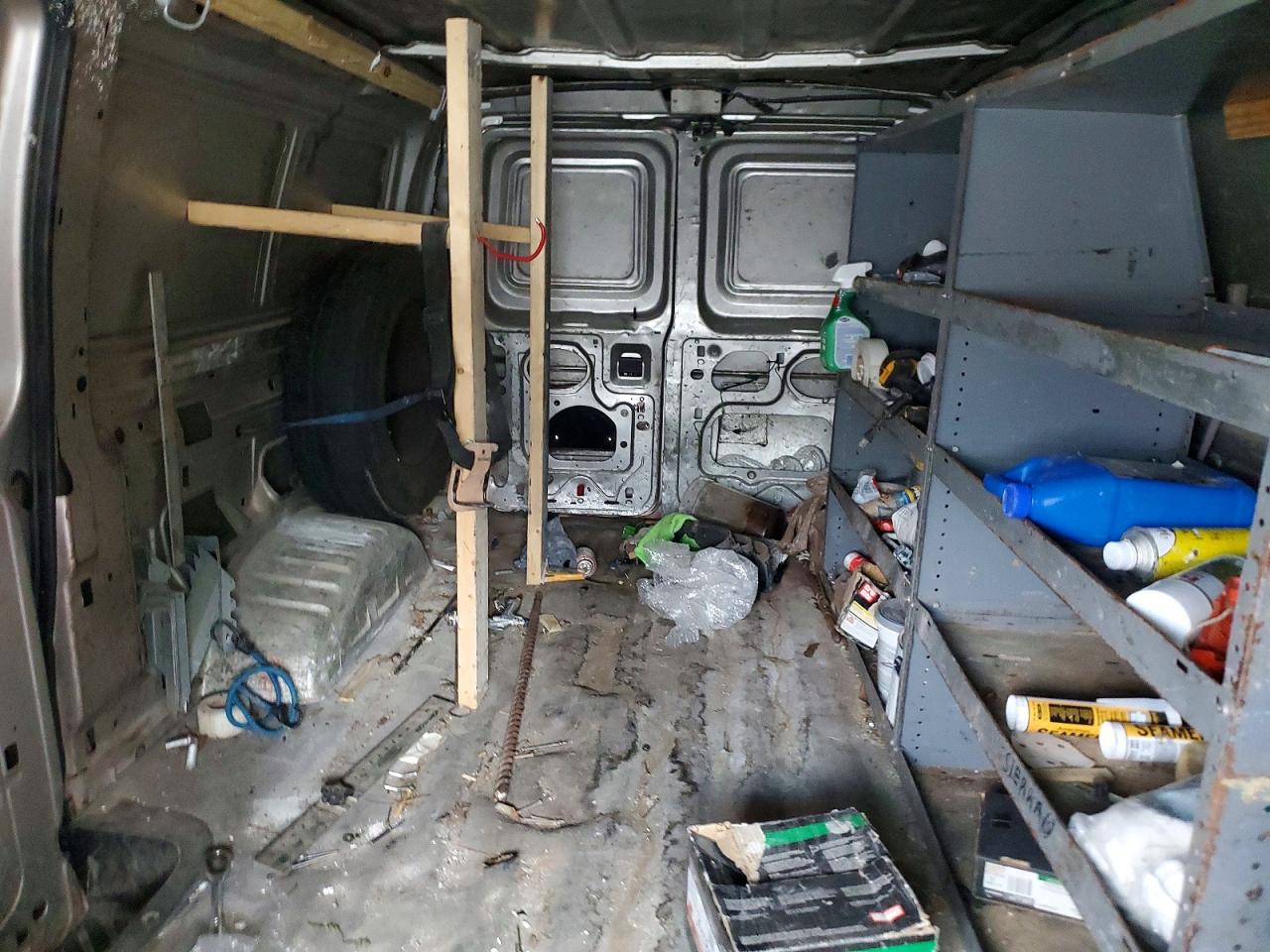 2003 FORD ECONOLINE photo 10