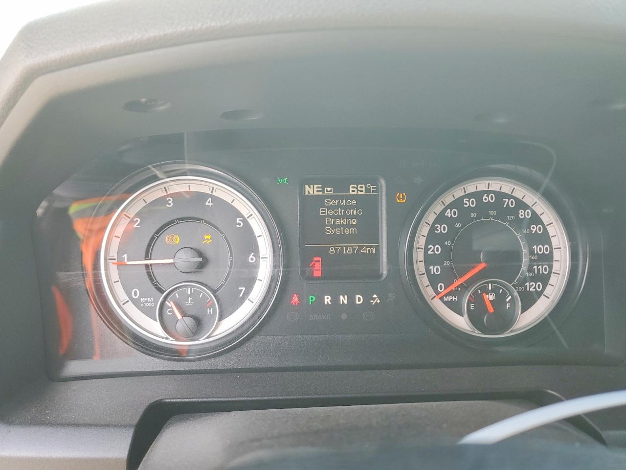 2019 RAM 1500 CLASSIC SLT photo 25