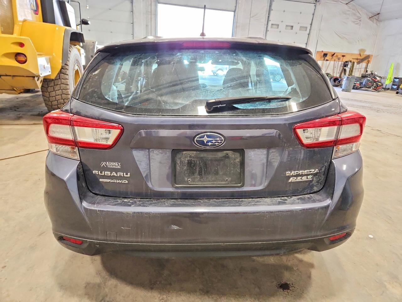 2017 SUBARU IMPREZA photo 6