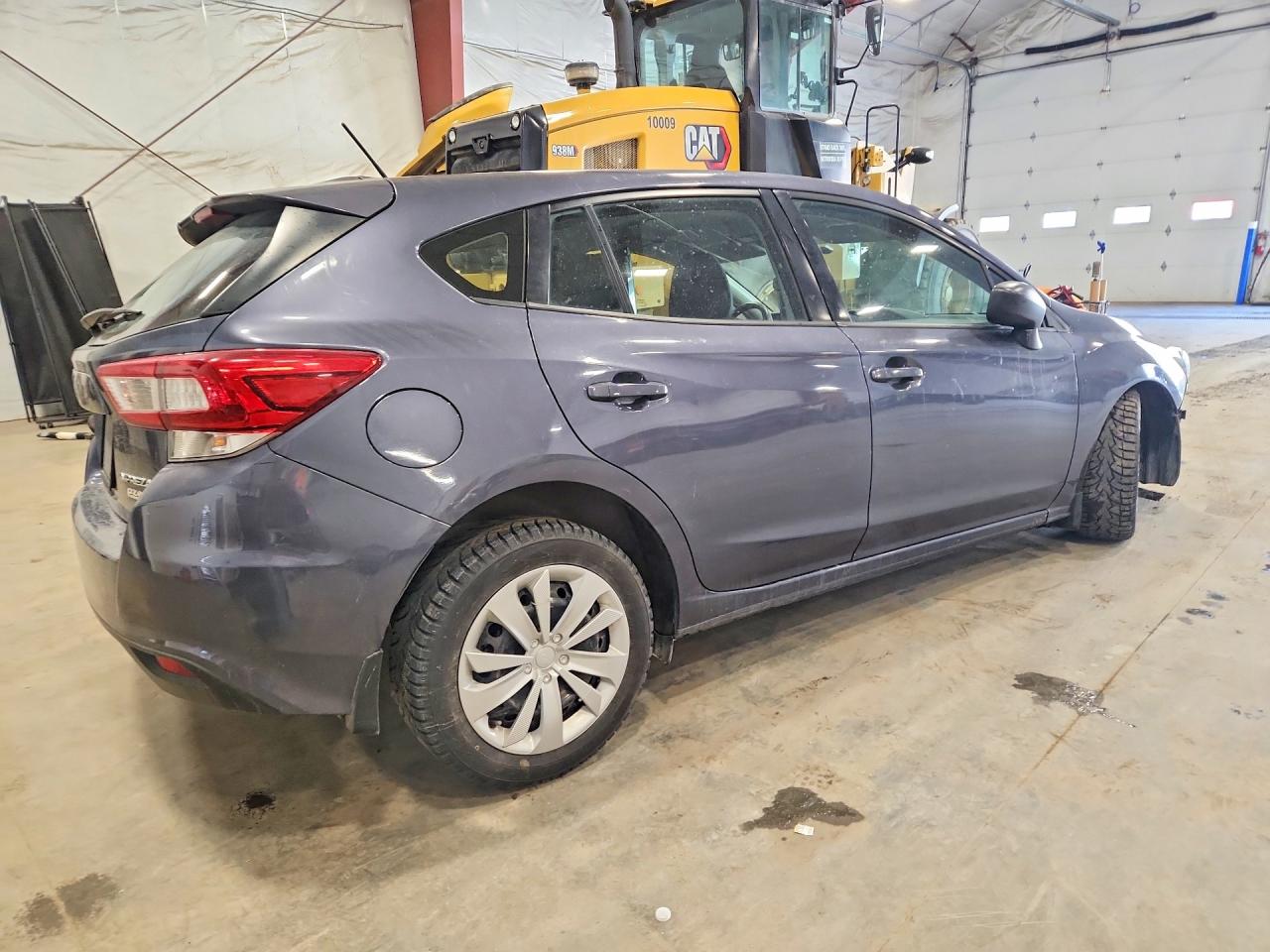 2017 SUBARU IMPREZA photo 3