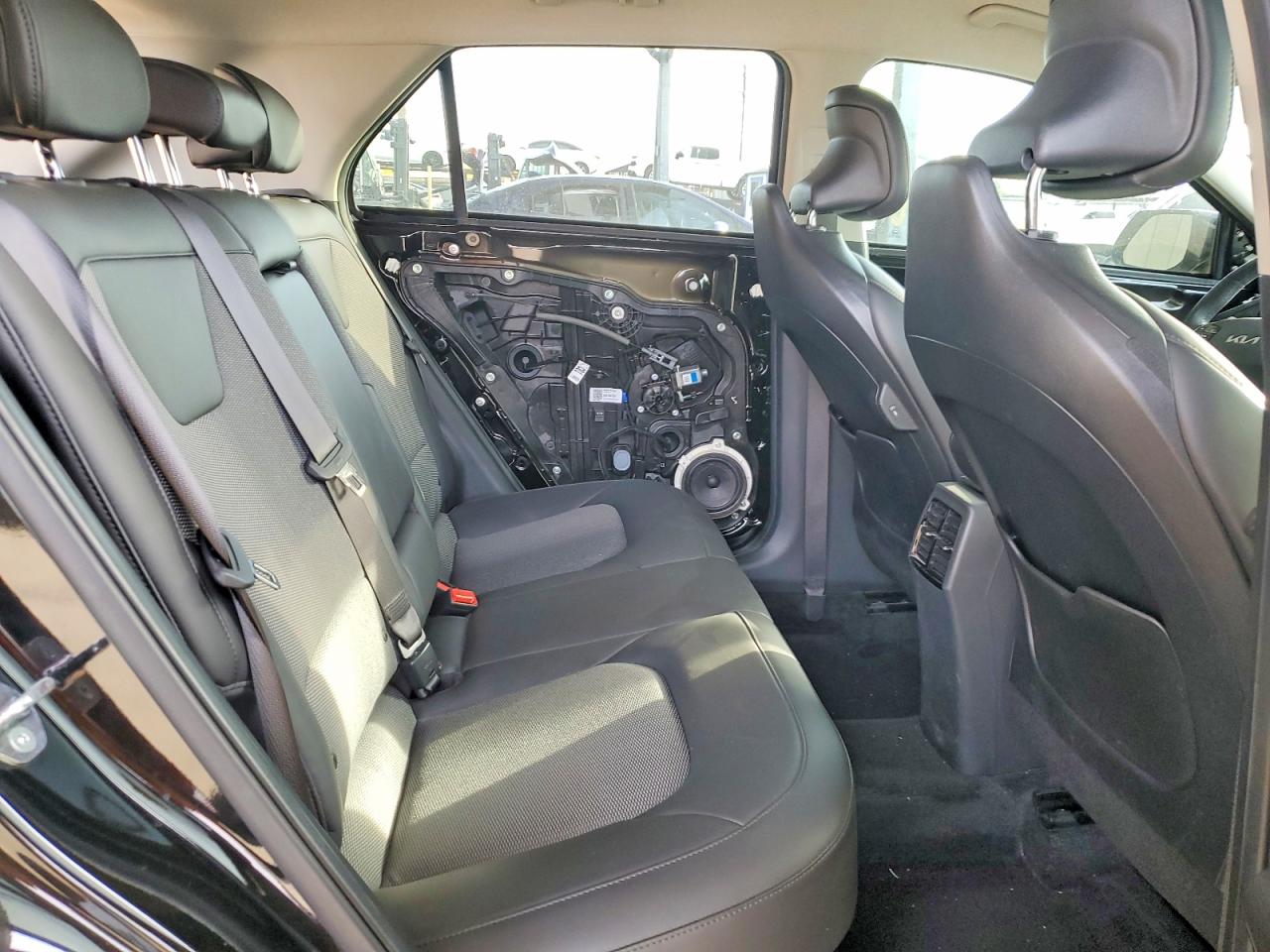 2025 KIA NIRO EX photo 11