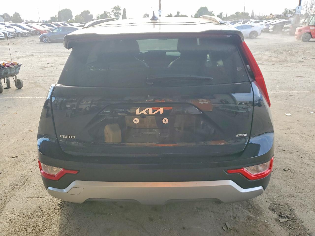 2025 KIA NIRO EX photo 6