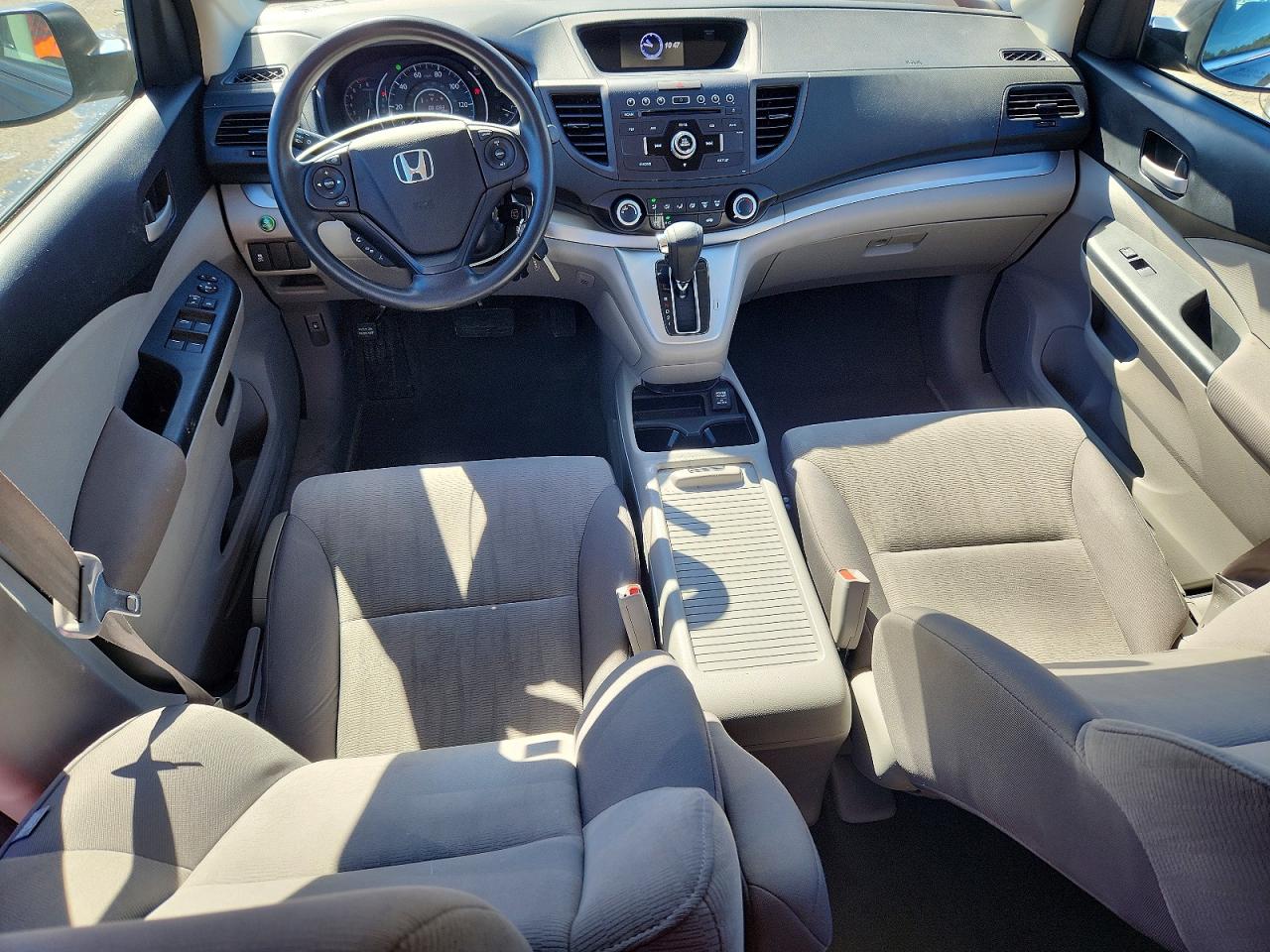 2013 HONDA CR-V LX photo 15