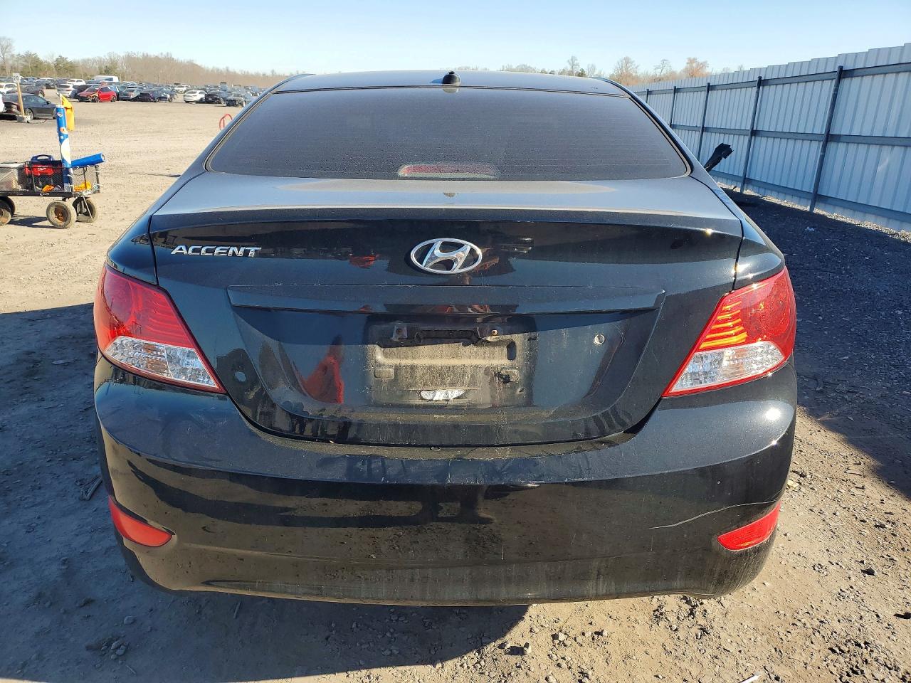 2012 HYUNDAI ACCENT GLS photo 16