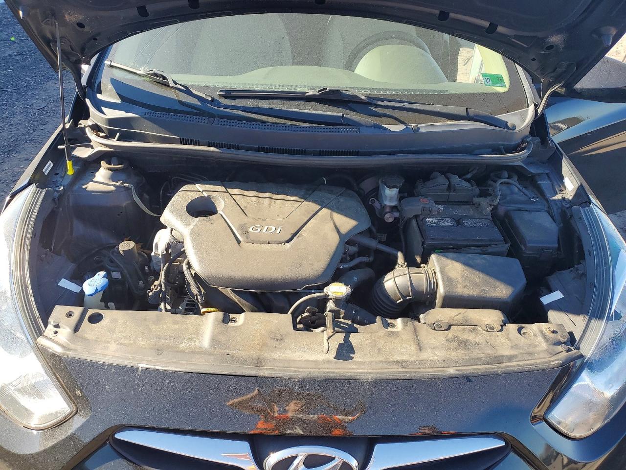 2012 HYUNDAI ACCENT GLS photo 31