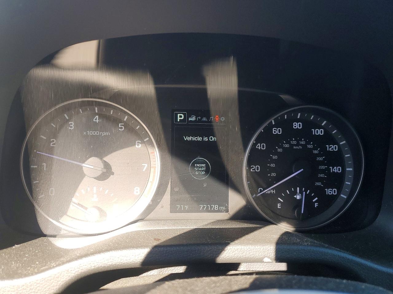 2017 HYUNDAI ELANTRA LIMITED photo 9