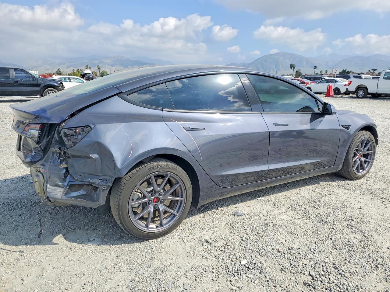 2023 TESLA MODEL 3 photo 5