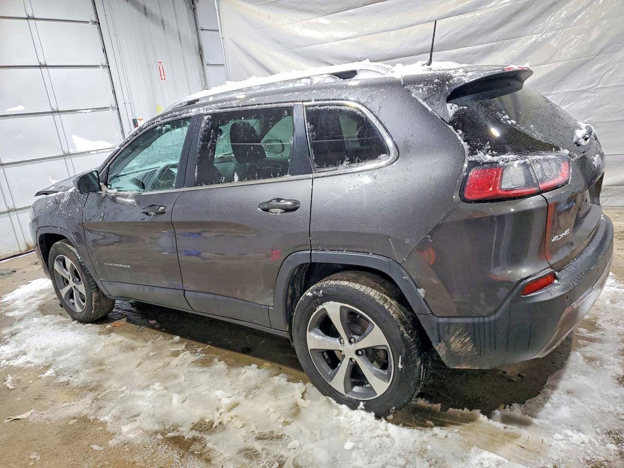 2019 JEEP CHEROKEE LIMITED photo 2