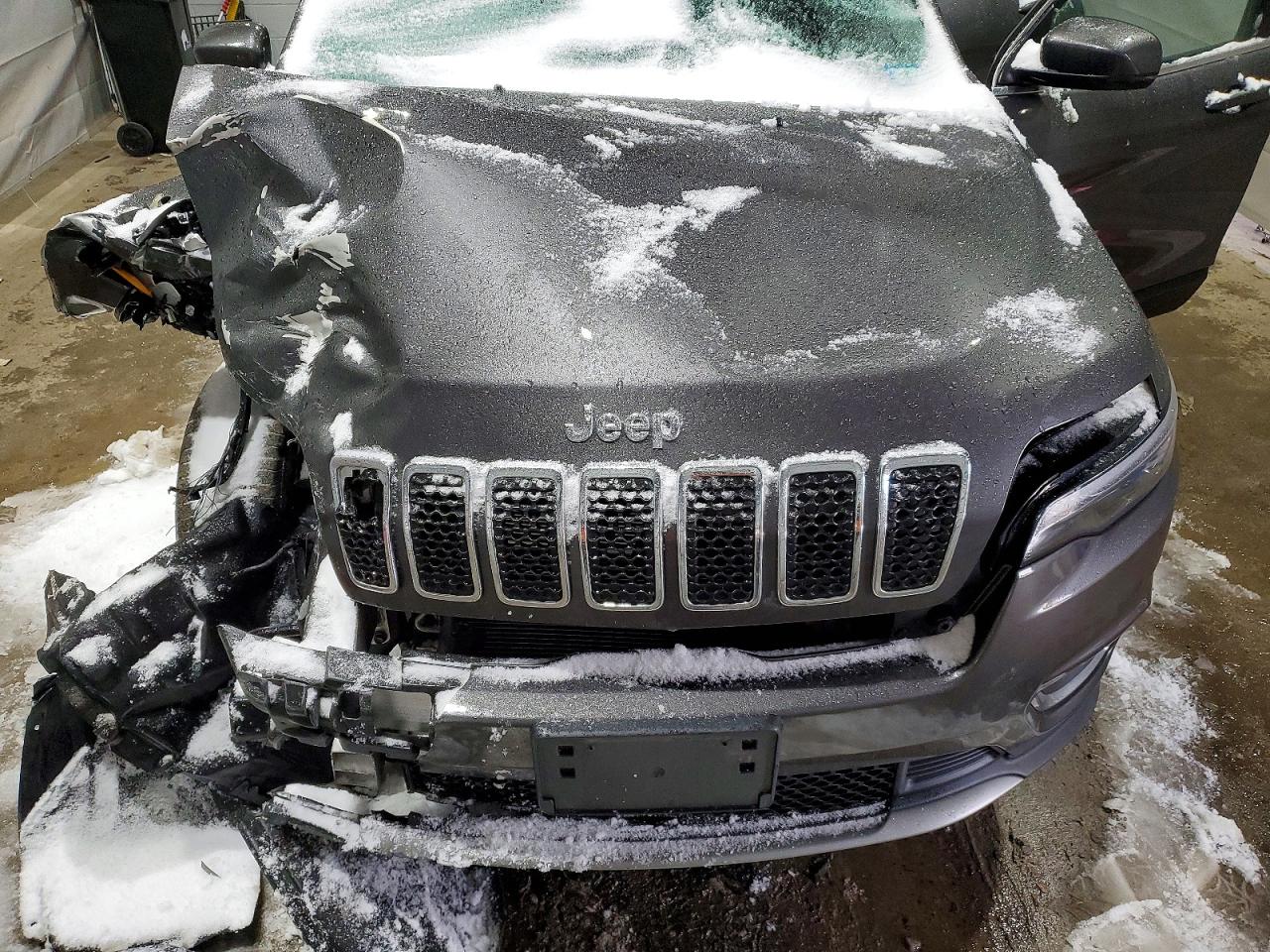 2019 JEEP CHEROKEE LIMITED photo 12
