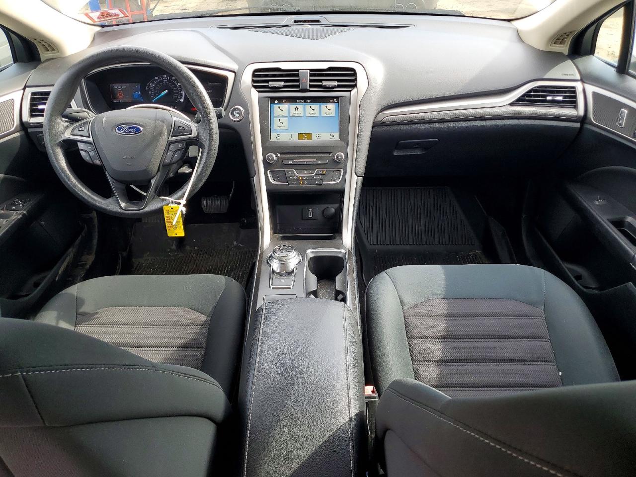 2018 FORD FUSION photo 8