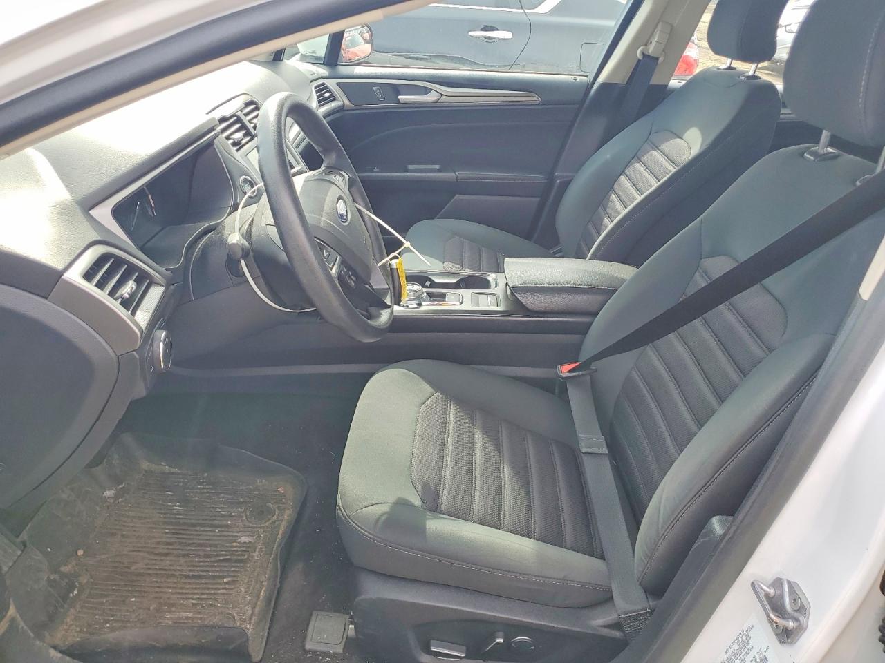2018 FORD FUSION photo 7