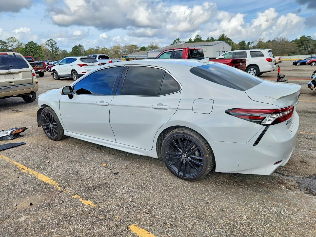 2024 TOYOTA CAMRY XSE photo 4
