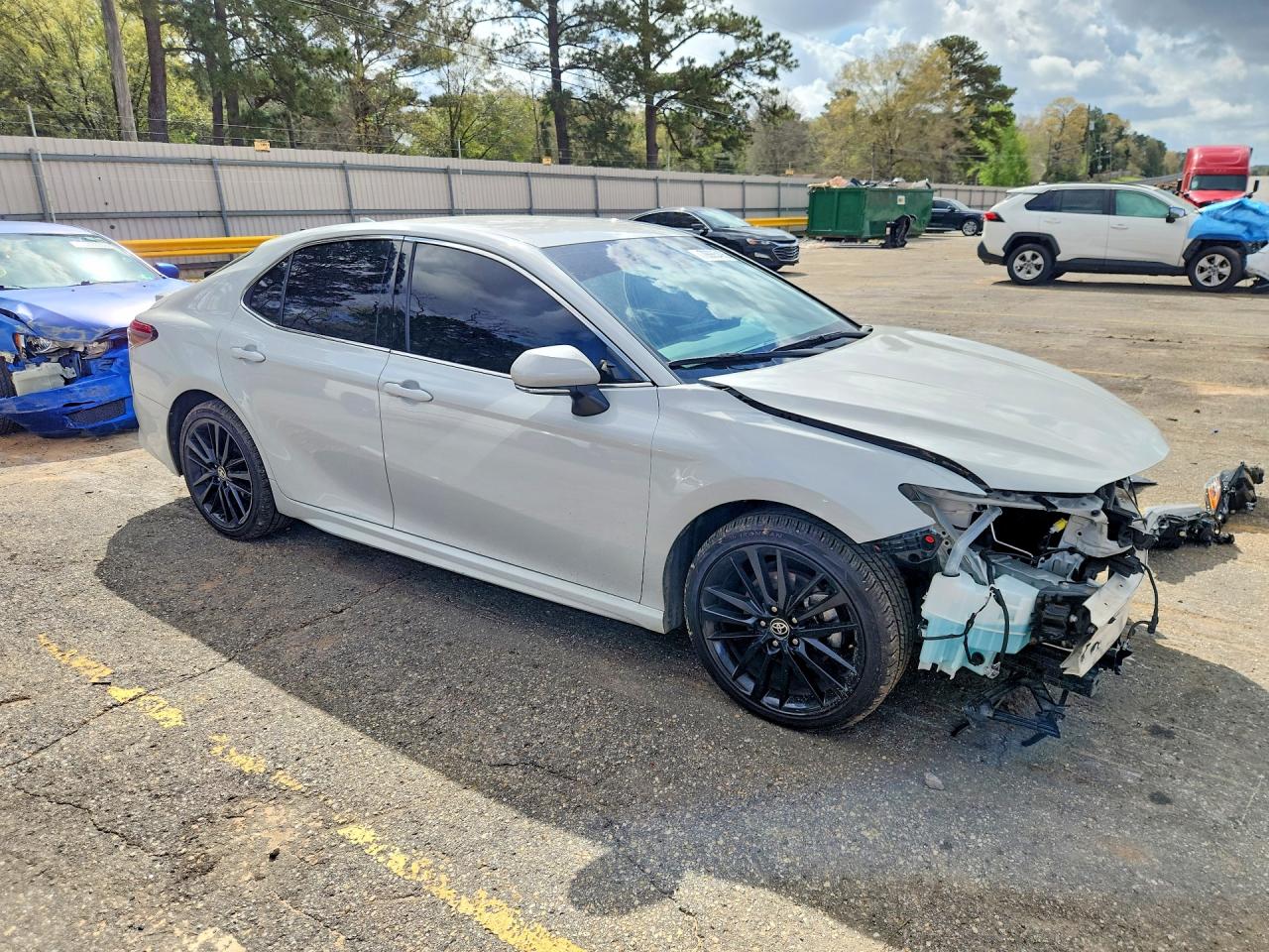 2024 TOYOTA CAMRY XSE photo 10