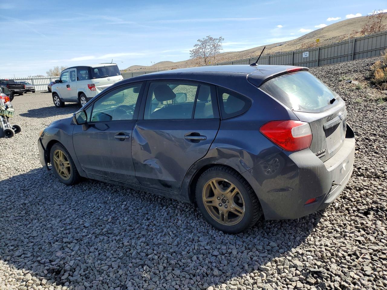 2014 SUBARU IMPREZA PREMIUM photo 4