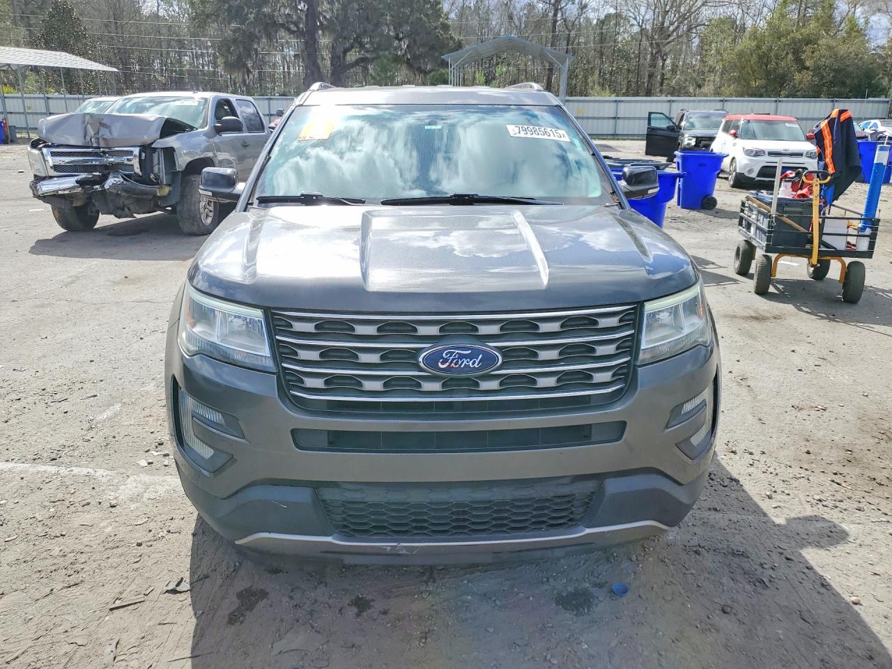 2017 FORD EXPLORER XLT photo 9