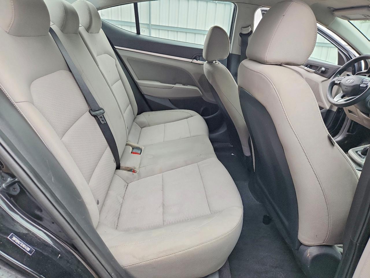 2020 HYUNDAI ELANTRA SEL photo 28