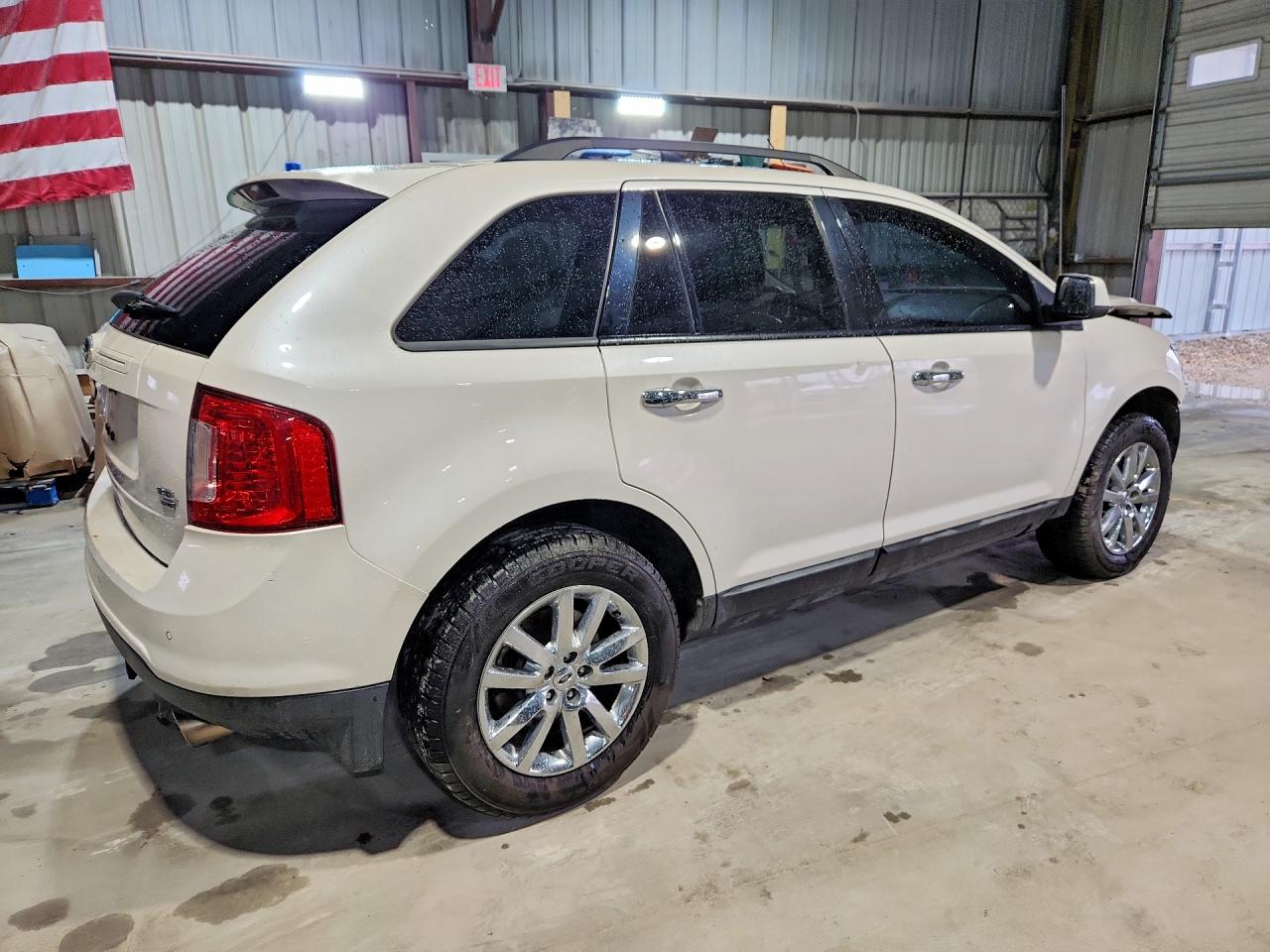 2011 FORD EDGE SEL photo 3