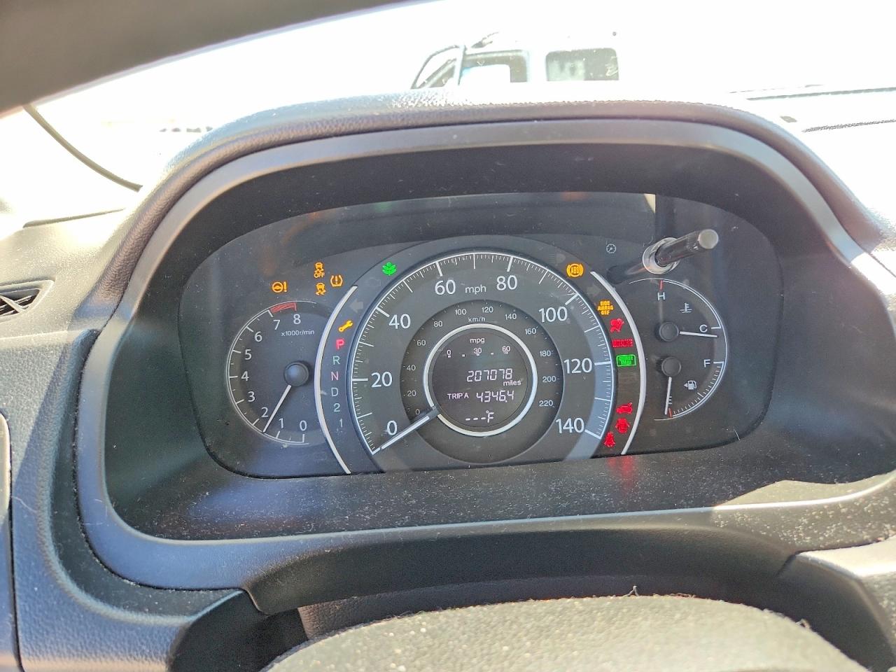 2014 HONDA CR-V LX photo 17