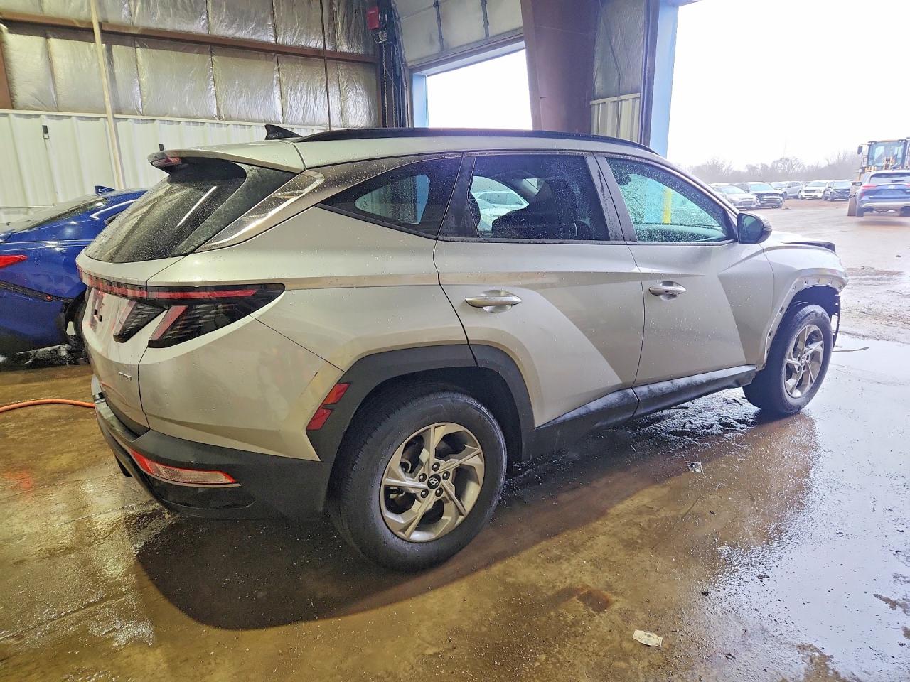 2022 HYUNDAI TUCSON SEL photo 3