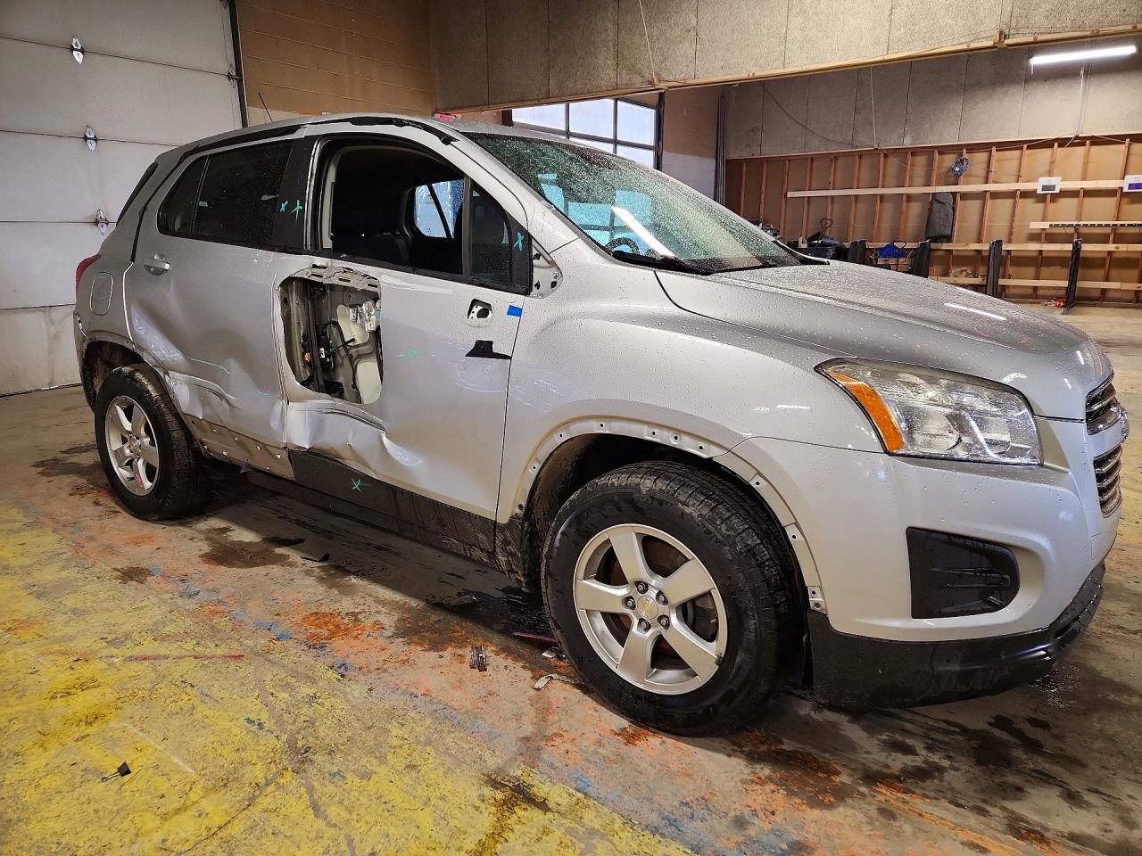 2015 CHEVROLET TRAX 1LS photo 10