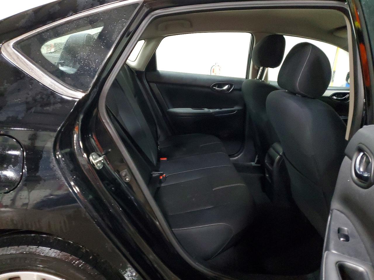 2017 NISSAN SENTRA S photo 10