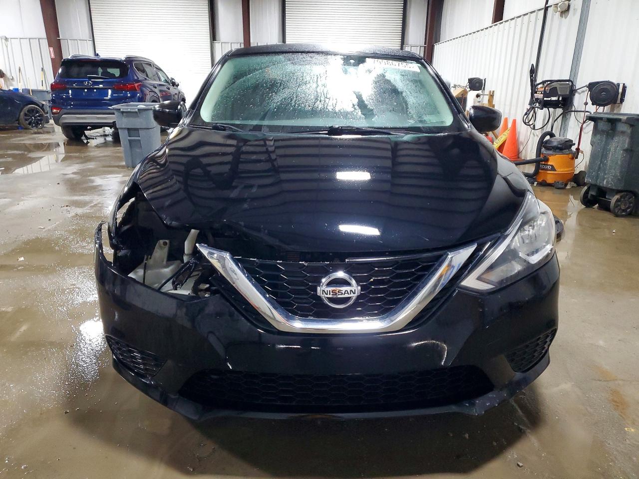 2017 NISSAN SENTRA S photo 5