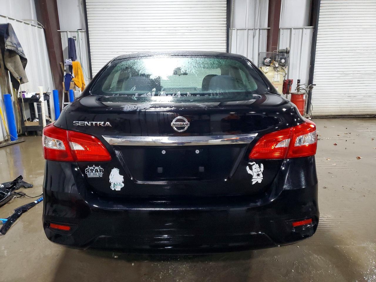 2017 NISSAN SENTRA S photo 6