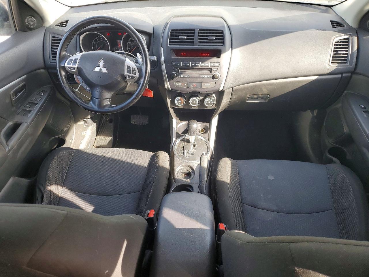 2012 MITSUBISHI OUTLANDER SPORT ES photo 8