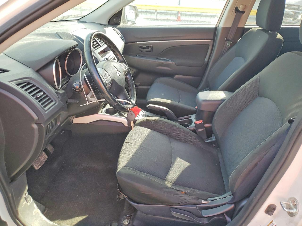2012 MITSUBISHI OUTLANDER SPORT ES photo 7