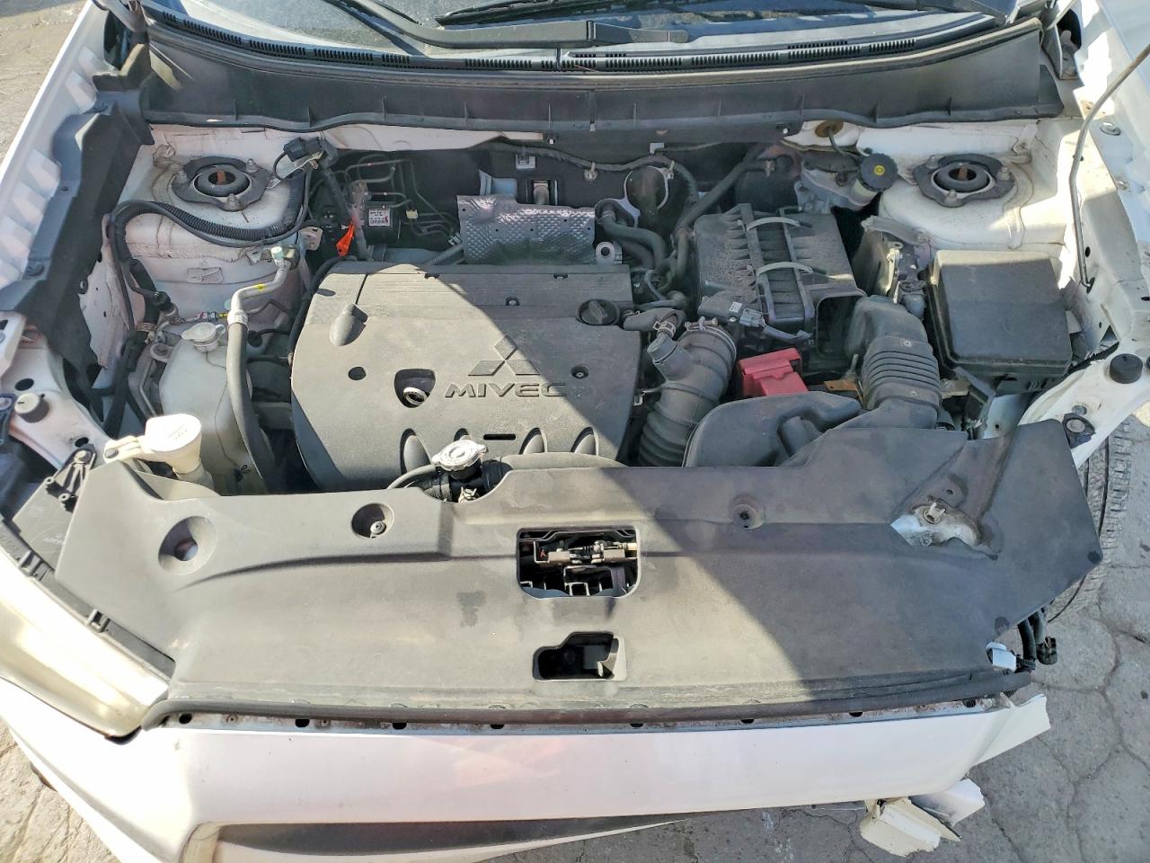 2012 MITSUBISHI OUTLANDER SPORT ES photo 12