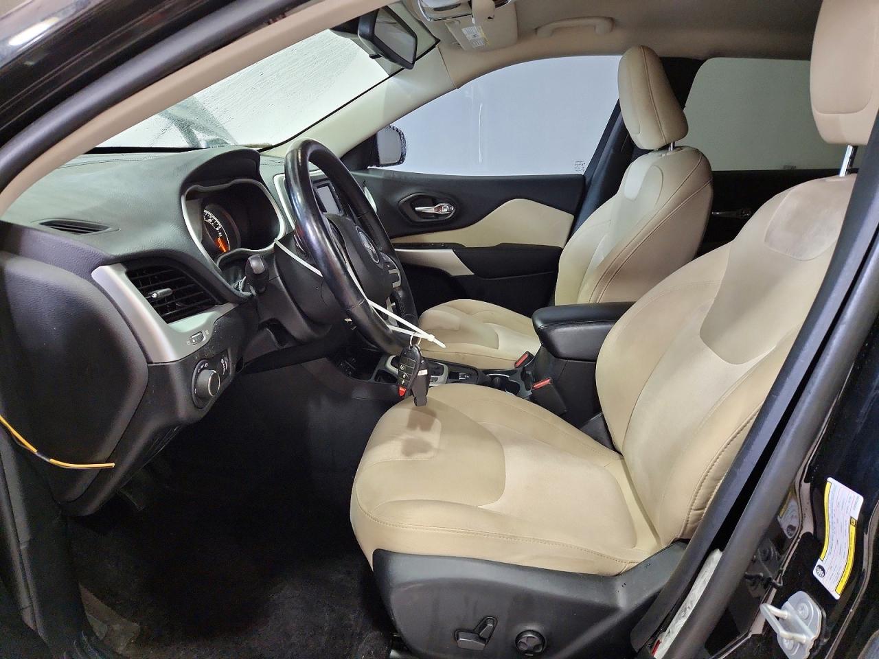 2017 JEEP CHEROKEE SPORT photo 13