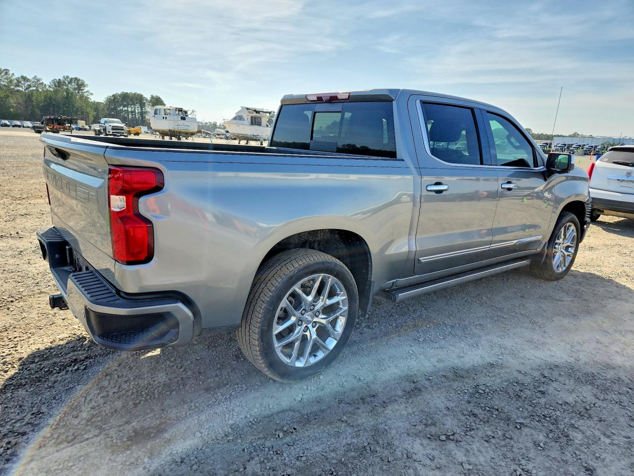 2023 CHEVROLET SILVERADO K1500 HIGH COUNTRY photo 5