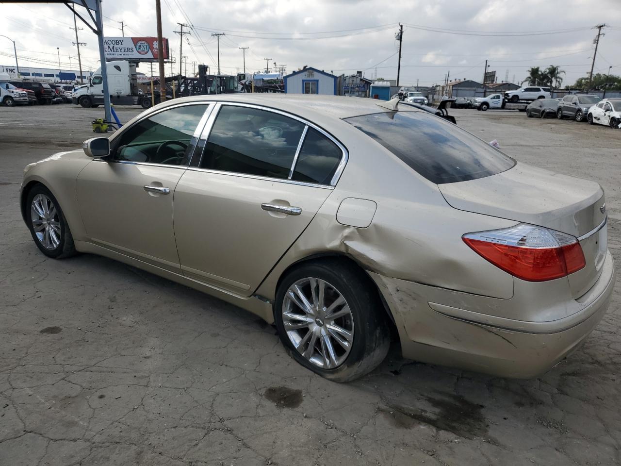 2009 HYUNDAI GENESIS 3.8L photo 2