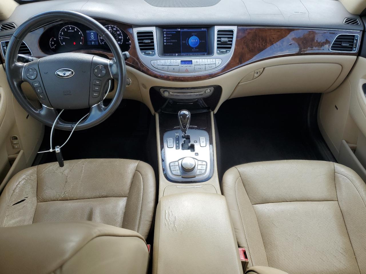 2009 HYUNDAI GENESIS 3.8L photo 8