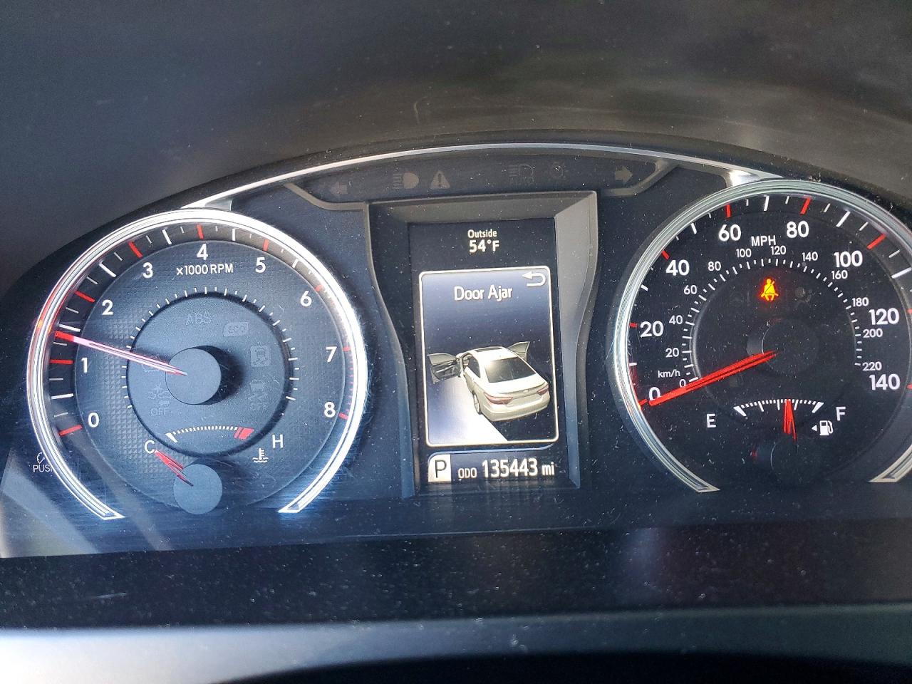 2017 TOYOTA CAMRY SE photo 25