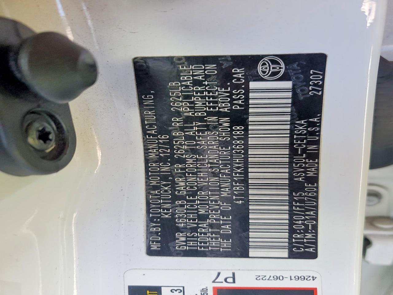 2017 TOYOTA CAMRY SE photo 34