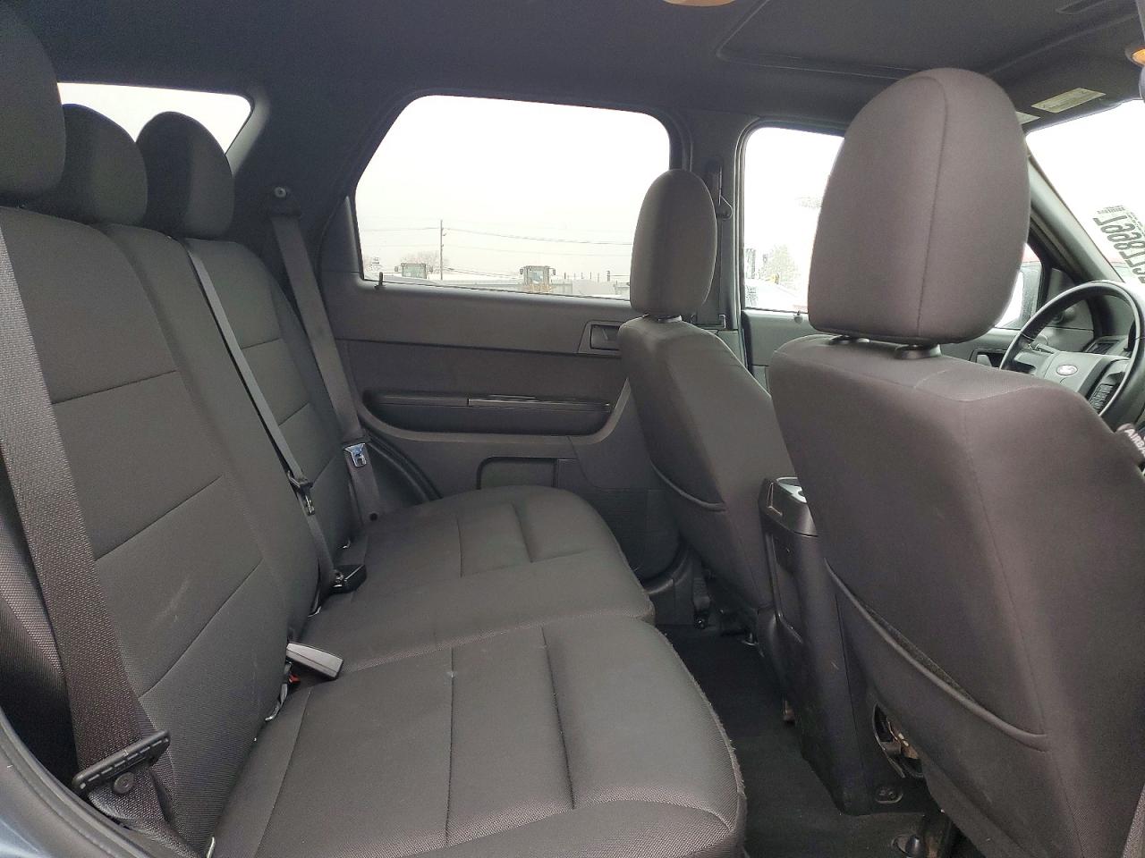 2012 FORD ESCAPE photo 21