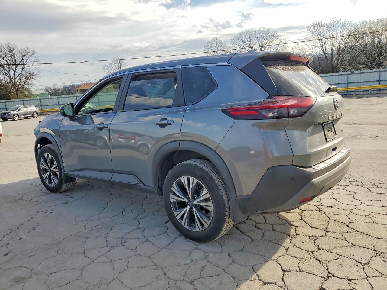 2023 NISSAN ROGUE SV photo 2
