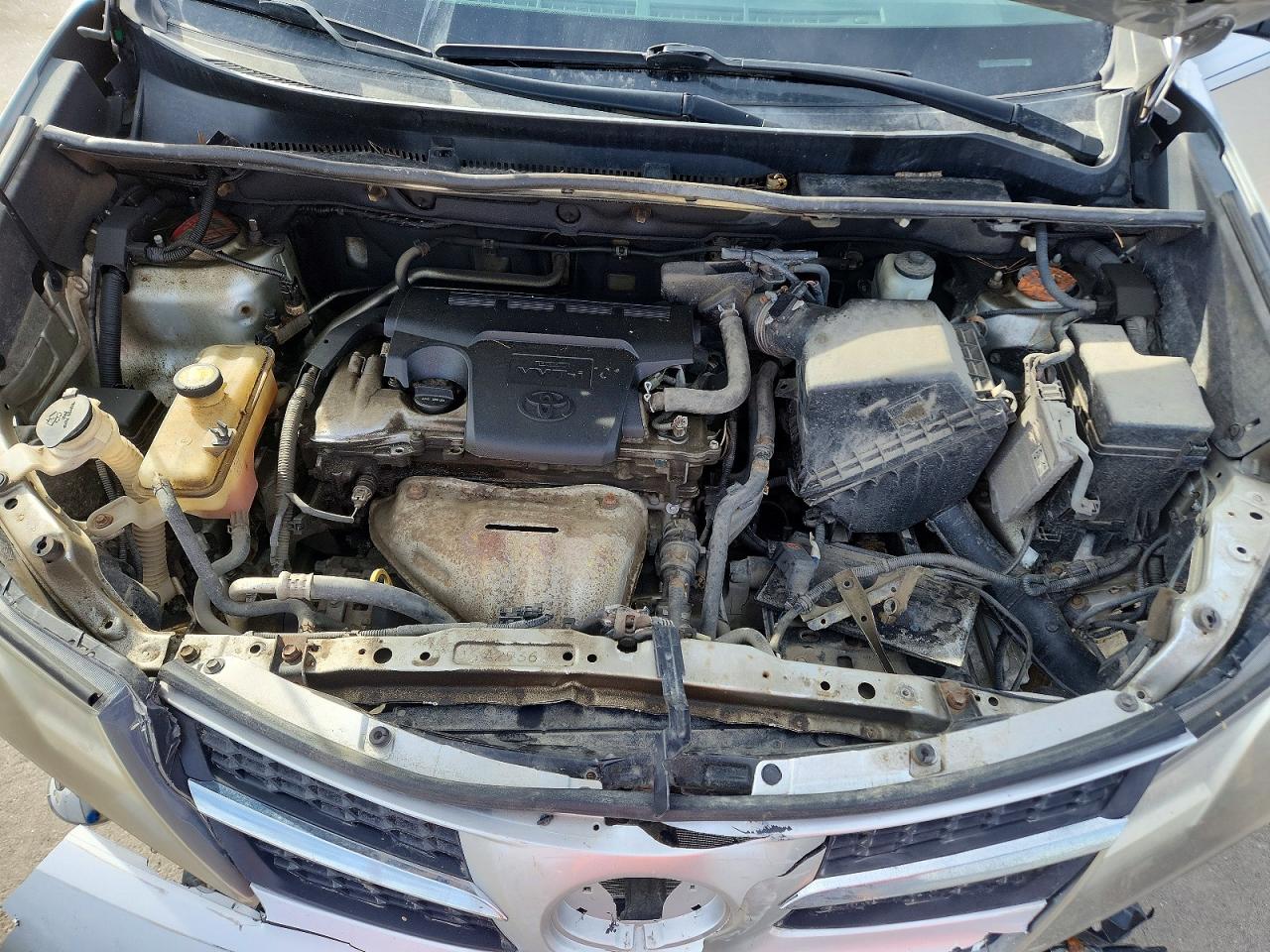2013 TOYOTA RAV4 LIMITED photo 12