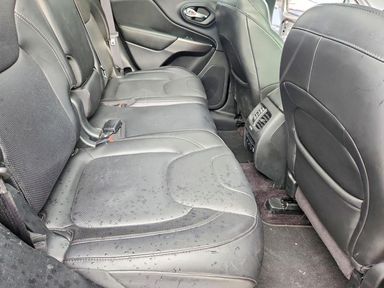 2019 JEEP CHEROKEE LIMITED photo 21