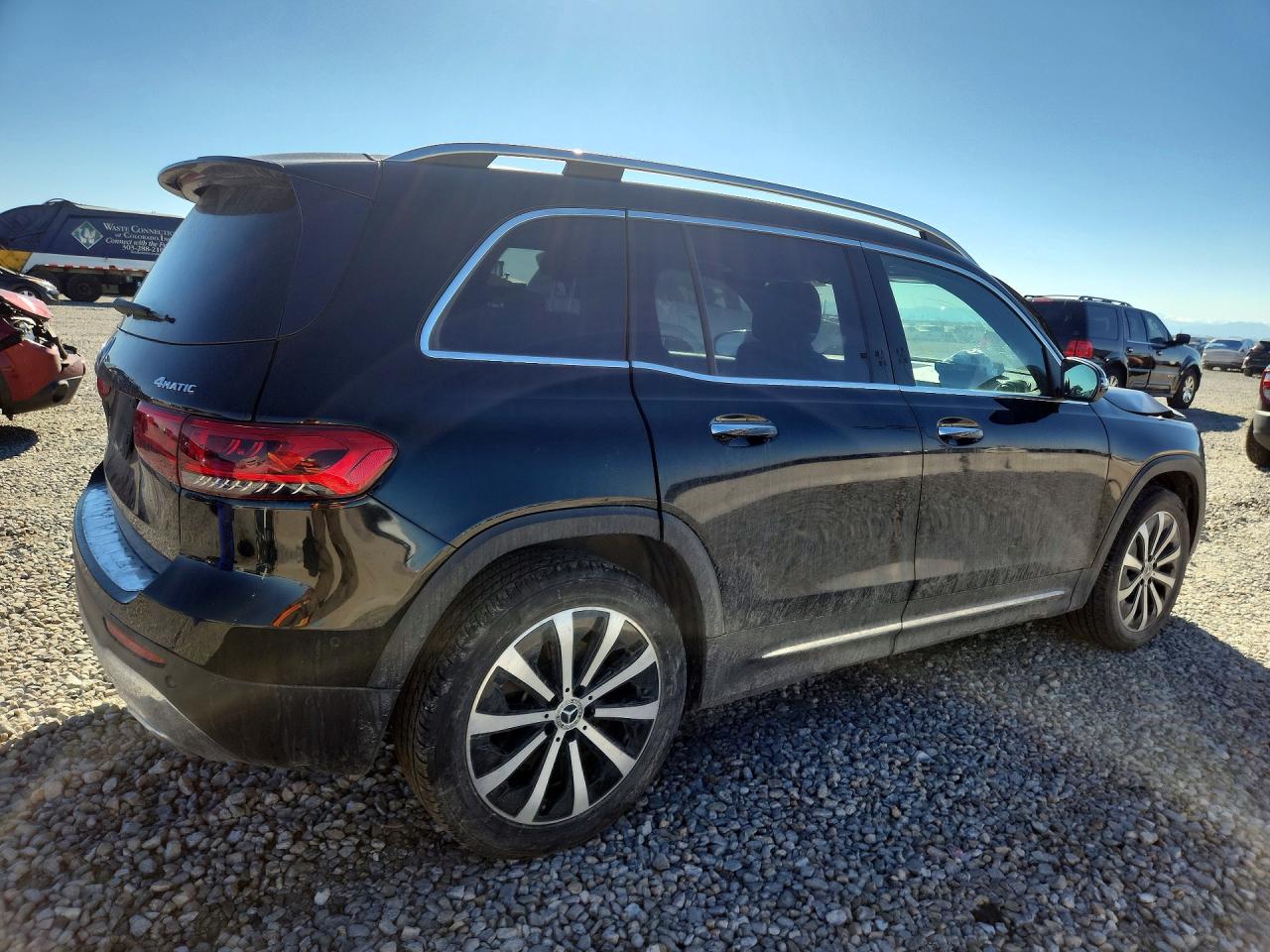 2021 MERCEDES-BENZ GLB 250 4MATIC photo 5