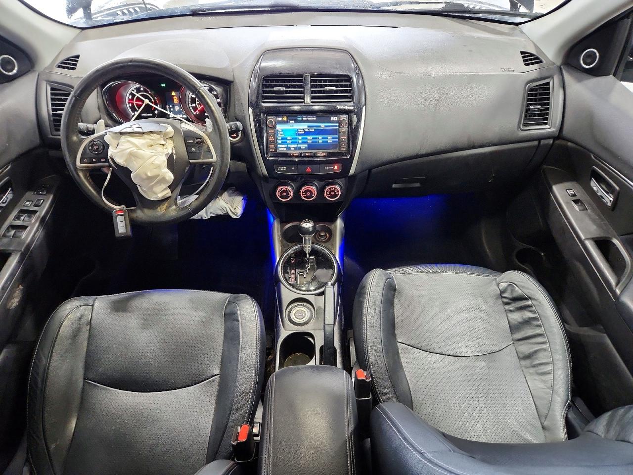2014 MITSUBISHI OUTLANDER SPORT SE photo 8
